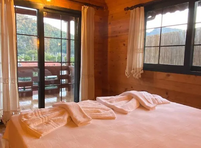 Kairos Pasa Bungalow